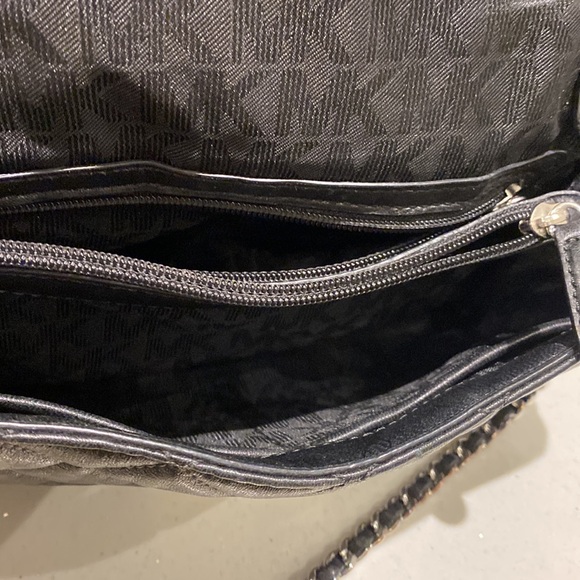 Michael kors quilted silver chain bag - Picture 4 of 15